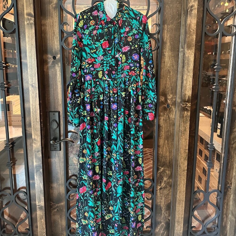 Pretty Little Thing Green floral maxi Size 0